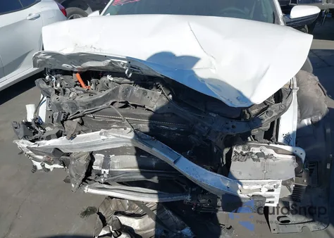 2022 Honda Insight Ex z USA, uszkodzony, nr VIN 19XZE4F56NE011165